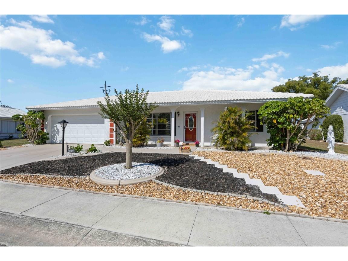 1006 Oakleaf Boulevard Bradenton FL 34208 A4648963 image1