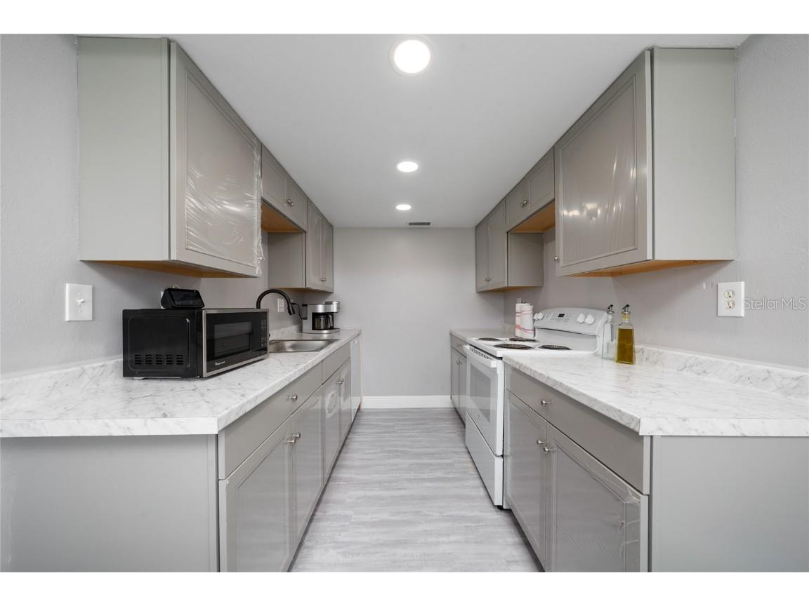 1006 Plantation Drive #F9 Kissimmee FL 34741 S5132433 image6