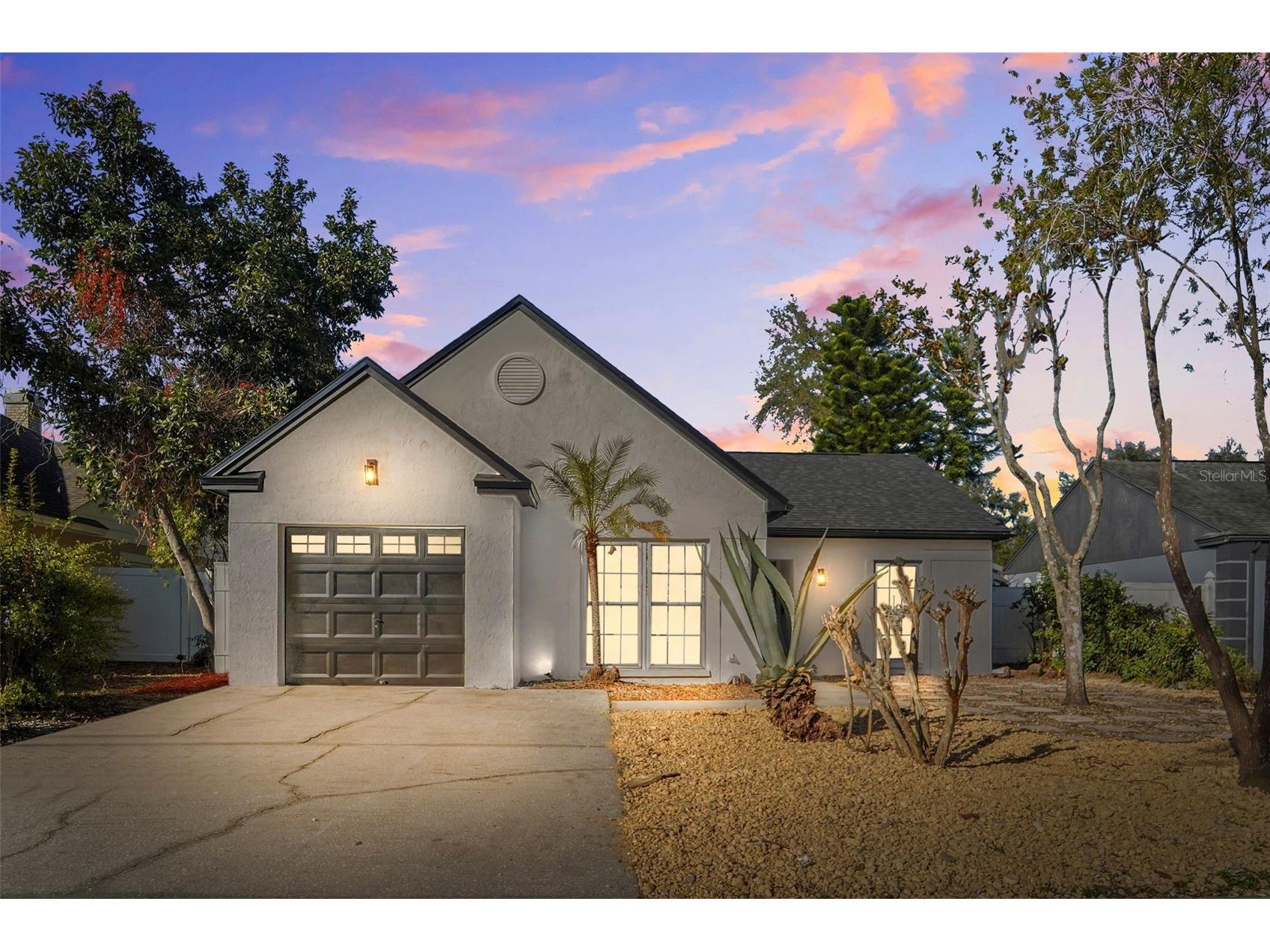 1006 Pleasant Pine Court Valrico FL 33596 TB8450371 image1