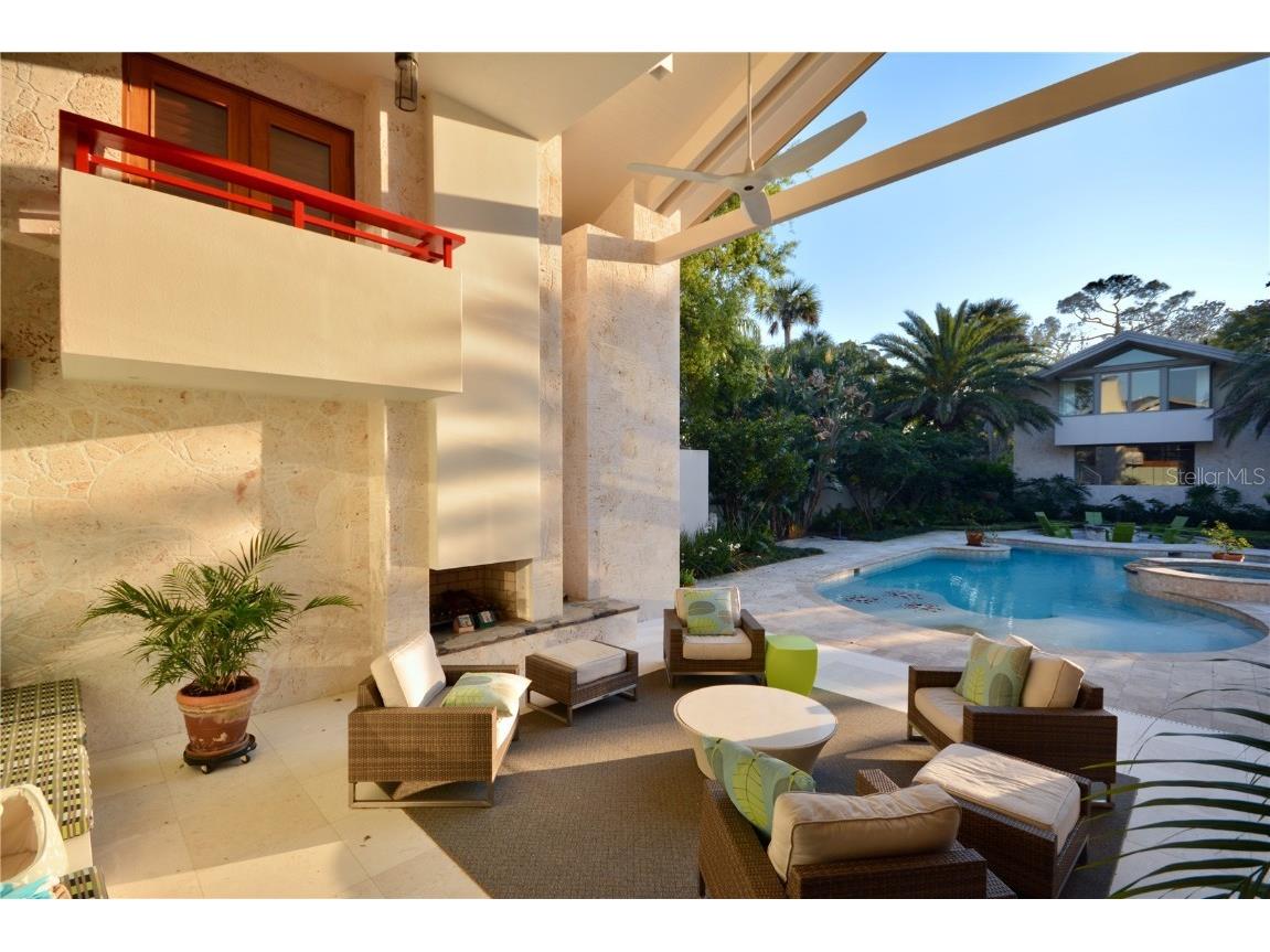 1006 S Riverside Drive, Edgewater, FL, 32132 MLS O6146791 Edina Realty