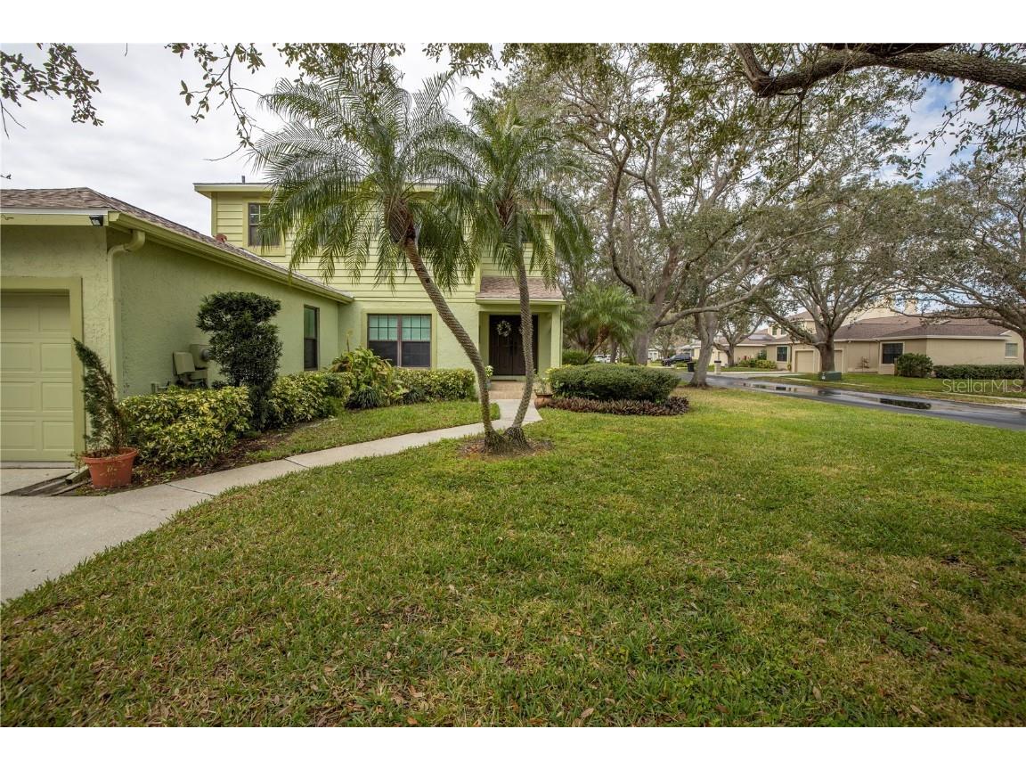 1006 Sanabel Court NE Saint Petersburg FL 33702 U8189537 image1