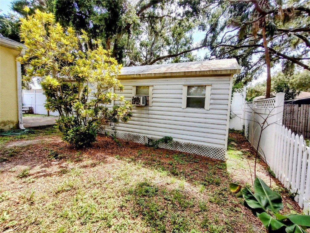 1006 Tropical Drive Bradenton FL 34208 - BRADEN RIVER TB8398551 image38