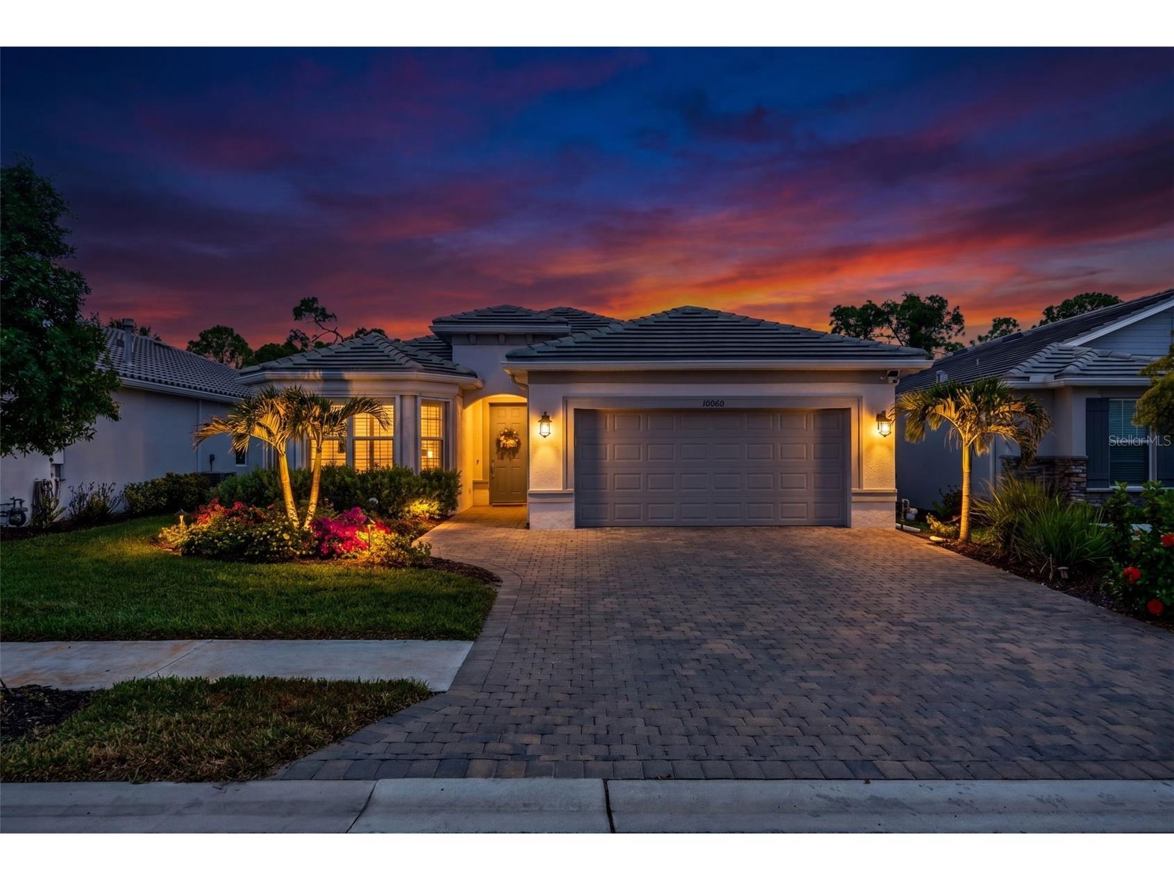 10060 Coral Shore Drive Englewood FL 34223 A4691027 image1