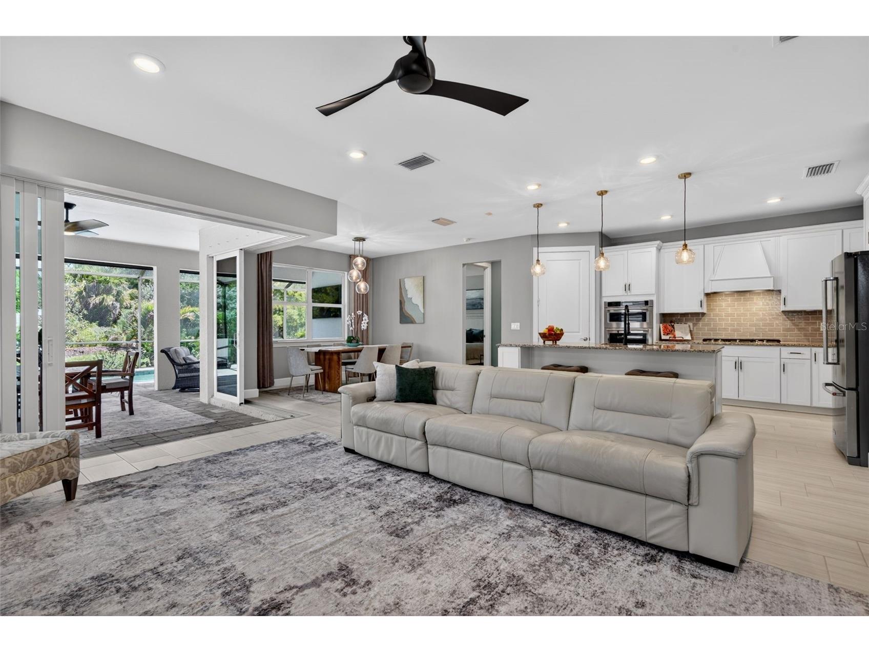 10060 Coral Shore Drive Englewood FL 34223 A4691027 image18