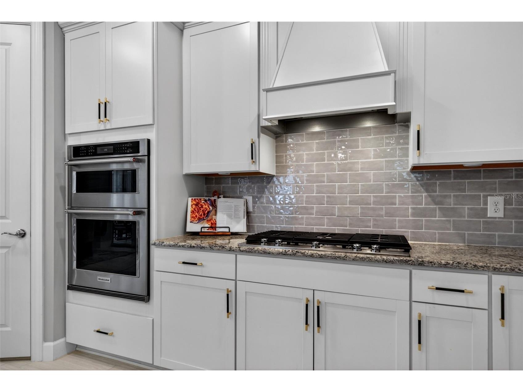 10060 Coral Shore Drive Englewood FL 34223 A4691027 image21