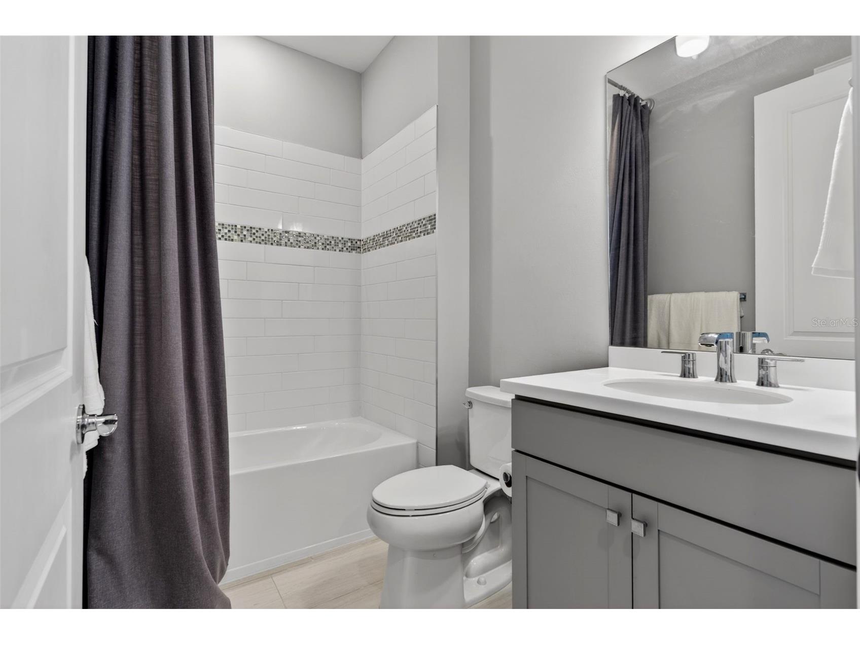 10060 Coral Shore Drive Englewood FL 34223 A4691027 image45