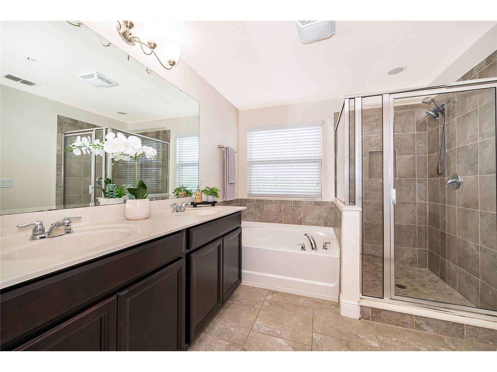10061 Town Lake Drive Orlando FL 32832 O6413589 image29
