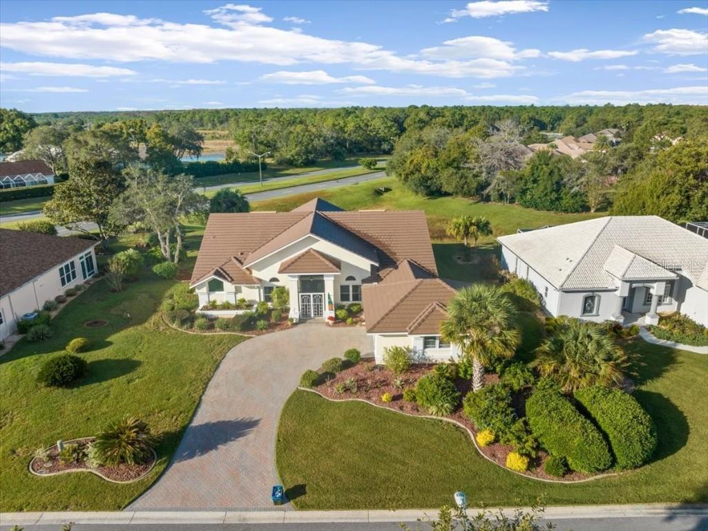 10063 Lenox Boulevard Weeki Wachee FL 34613 W7859451 image1