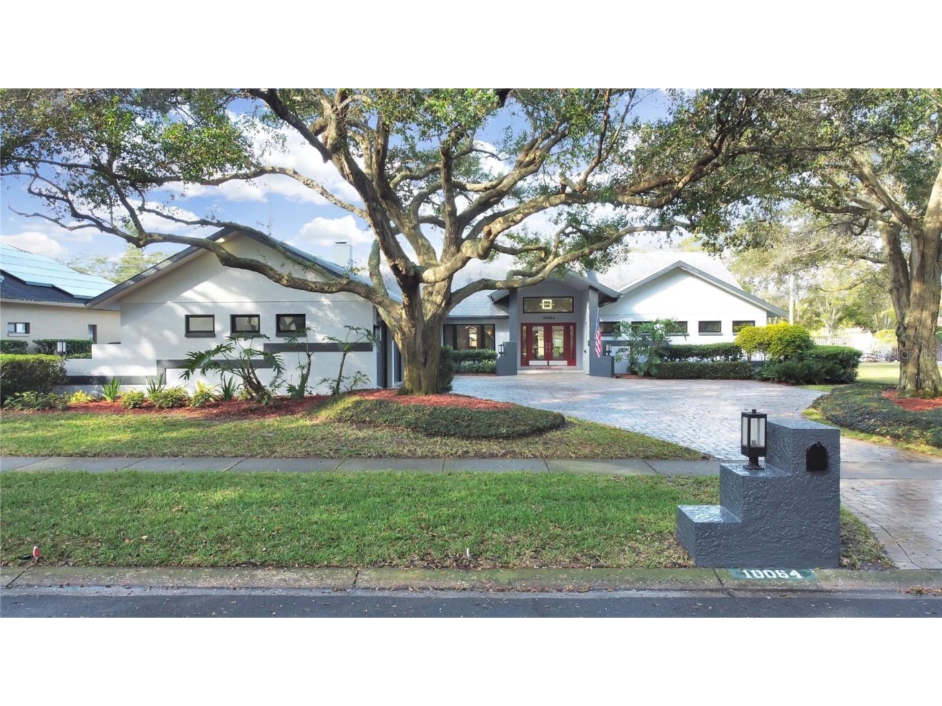 10064 Oaks Lane Seminole FL 33772 U8188279 image1