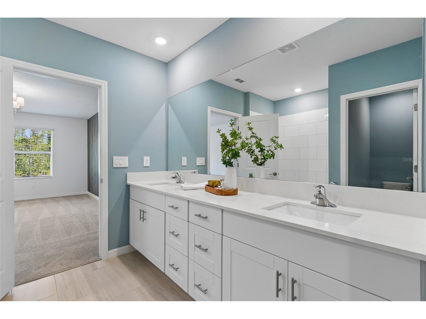 10065 Gentle Rain Drive Land O Lakes FL 34638 TB8492658 image22