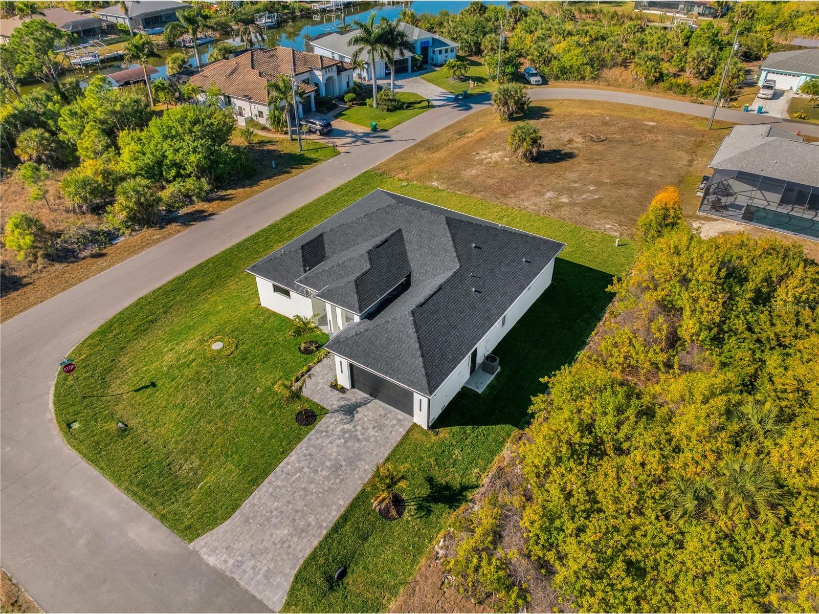 10065 Memphis Street Port Charlotte FL 33981 TB8477846 image17
