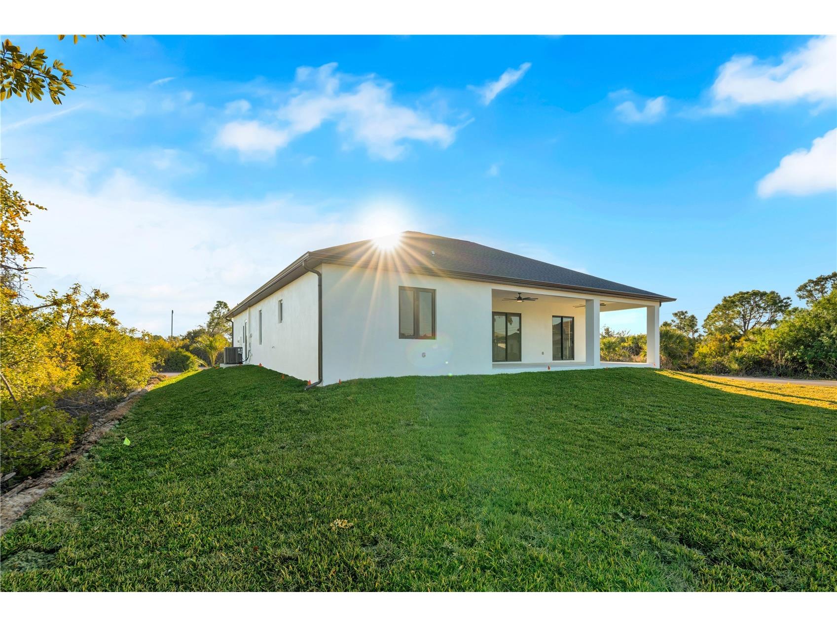 10065 Memphis Street Port Charlotte FL 33981 TB8477846 image2
