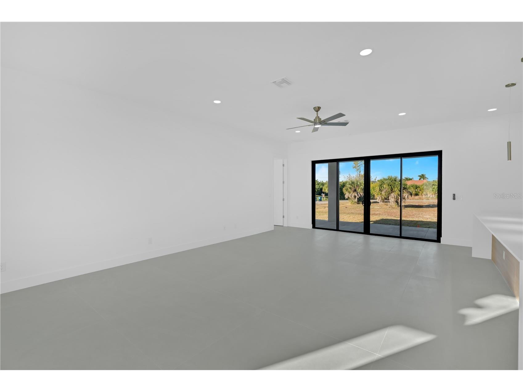 10065 Memphis Street Port Charlotte FL 33981 TB8477846 image57
