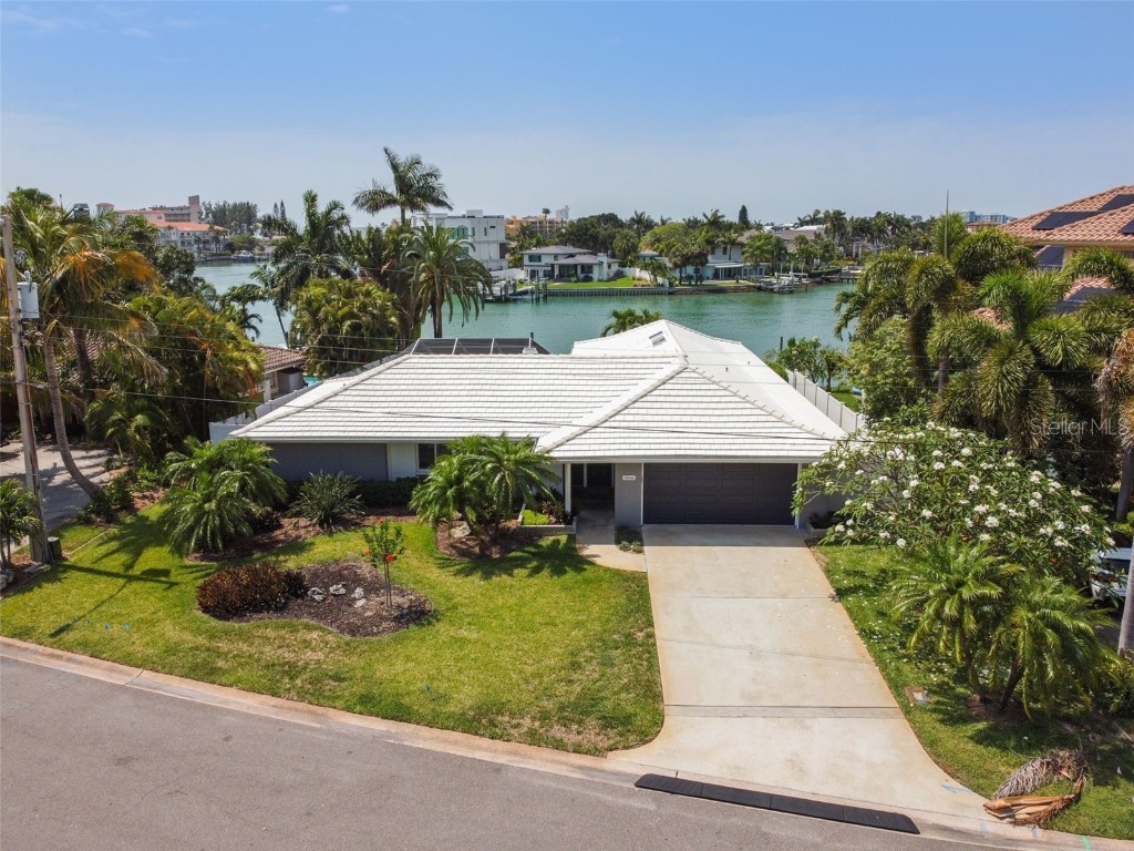 10066 S Yacht Club Drive Treasure Island FL 33706 U8231214 image1