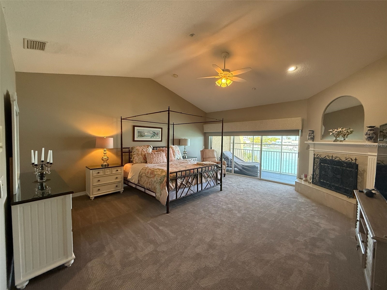 10067 Gulf Boulevard Treasure Island FL 33706 TB8498305 image11