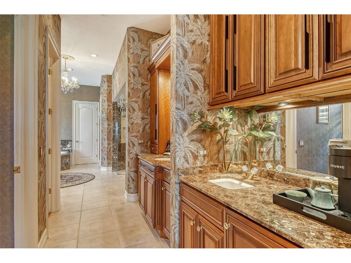 1007 3rd Street E Palmetto FL 34221 - RIVIERA DUNES BASIN MARINA A4667060 image34