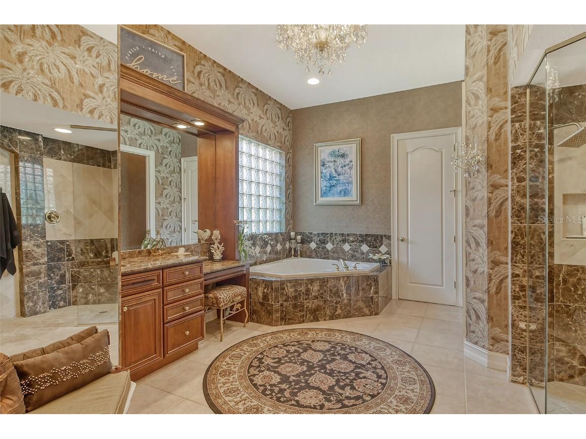 1007 3rd Street E Palmetto FL 34221 - RIVIERA DUNES BASIN MARINA A4667060 image36