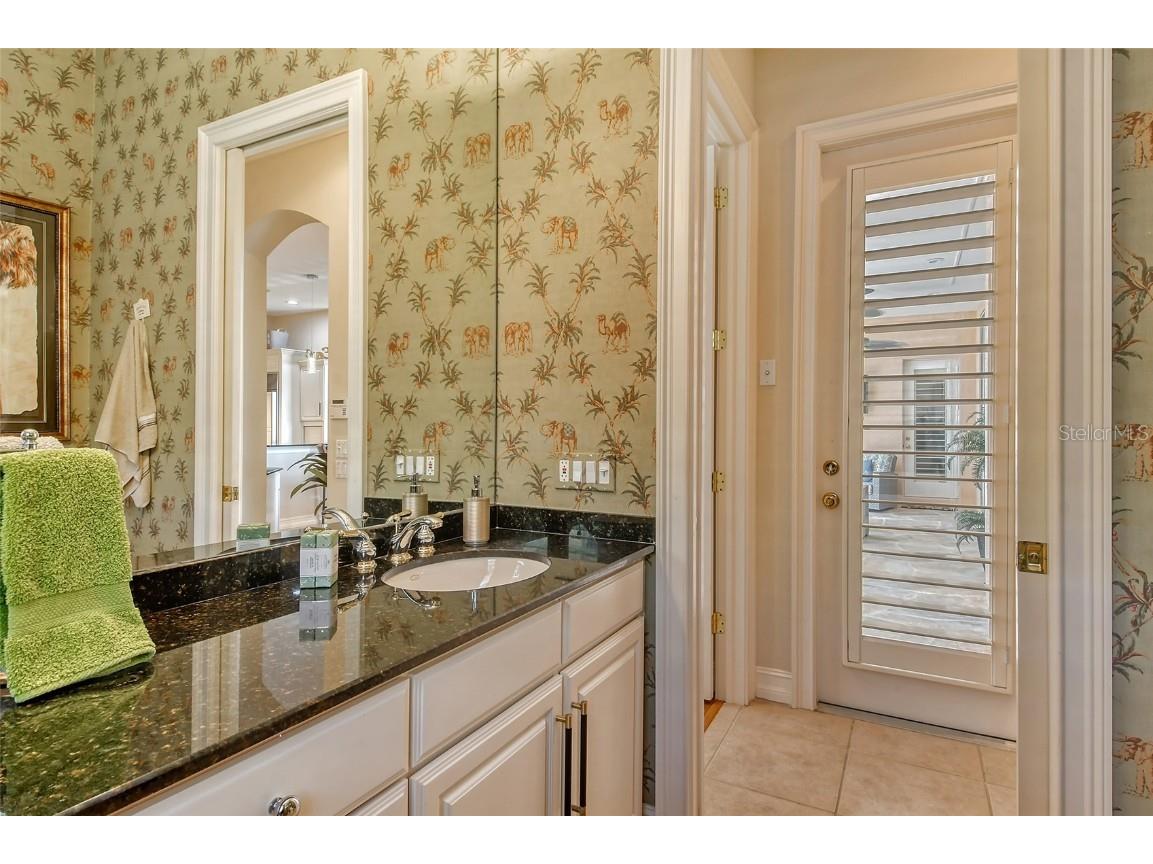 1007 3rd Street E Palmetto FL 34221 - RIVIERA DUNES BASIN MARINA A4667060 image44