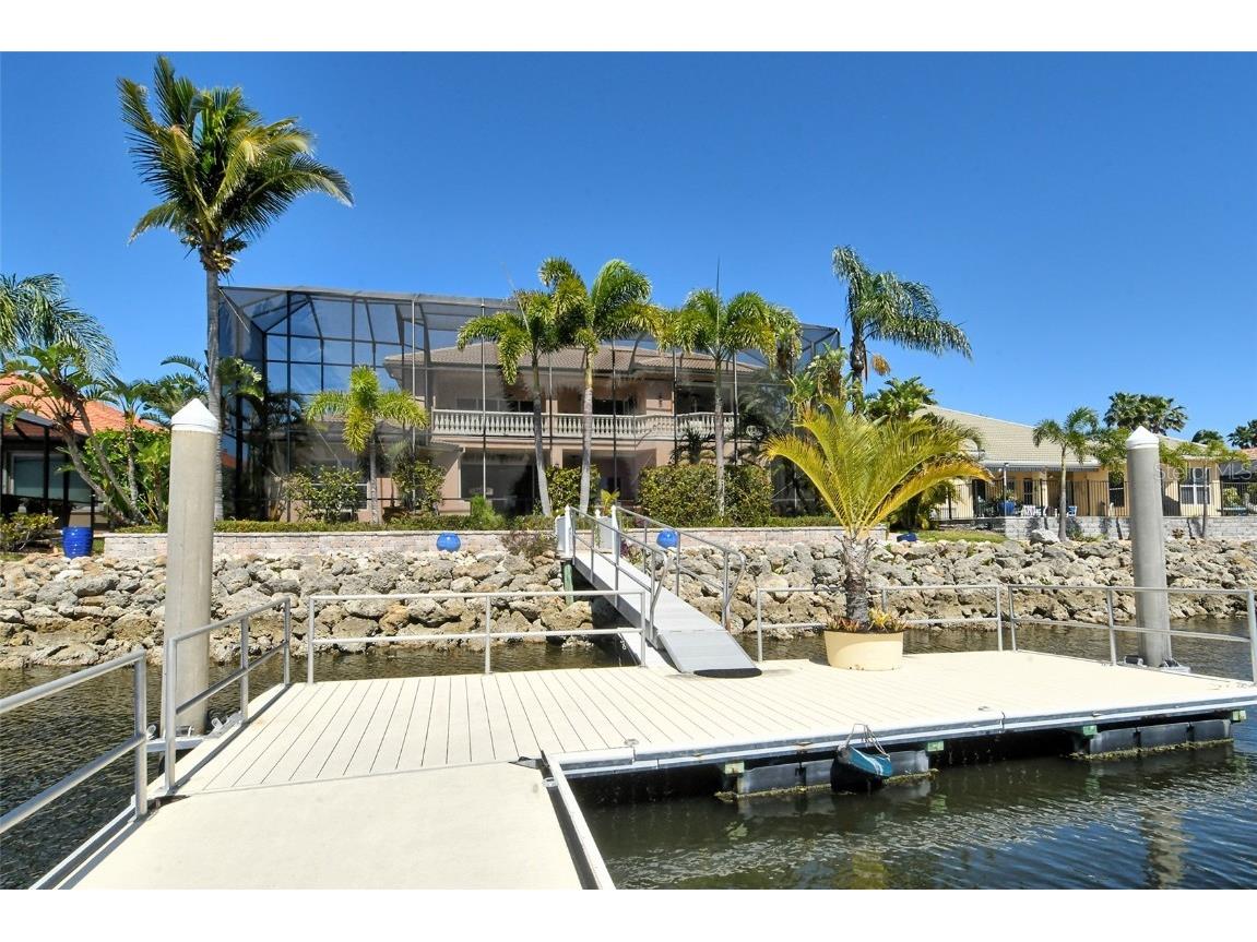 1007 3rd Street E Palmetto FL 34221 - RIVIERA DUNES BASIN MARINA A4667060 image82