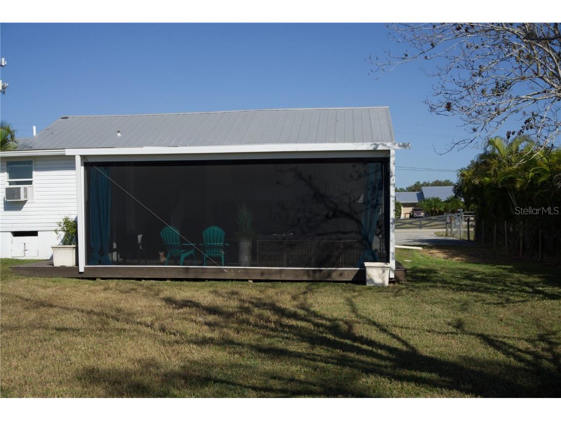 1007 77th Street E Palmetto FL 34221 TB8451393 image25