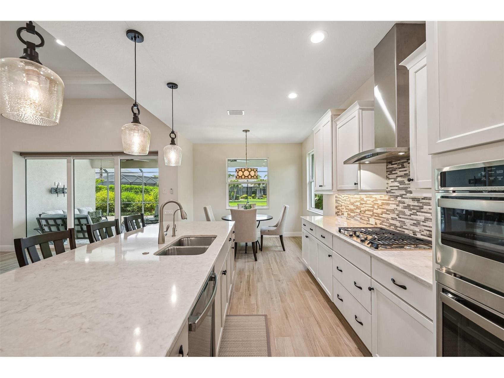 1007 Calico Glen Bradenton FL 34212 A4695014 image19