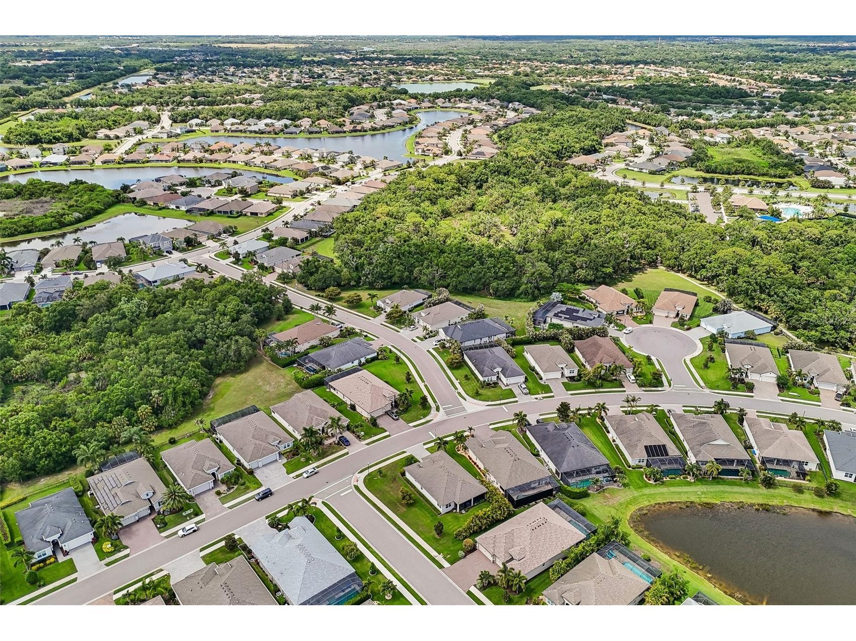 1007 Calico Glen Bradenton FL 34212 A4695014 image56