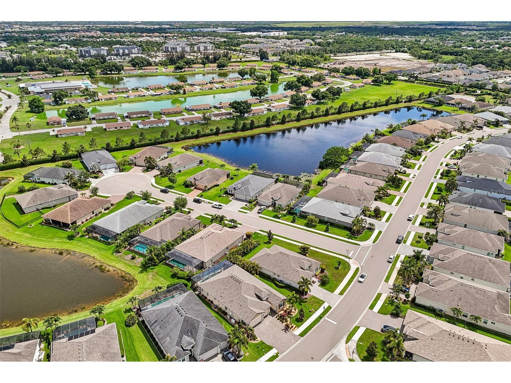 1007 Calico Glen Bradenton FL 34212 A4695014 image58