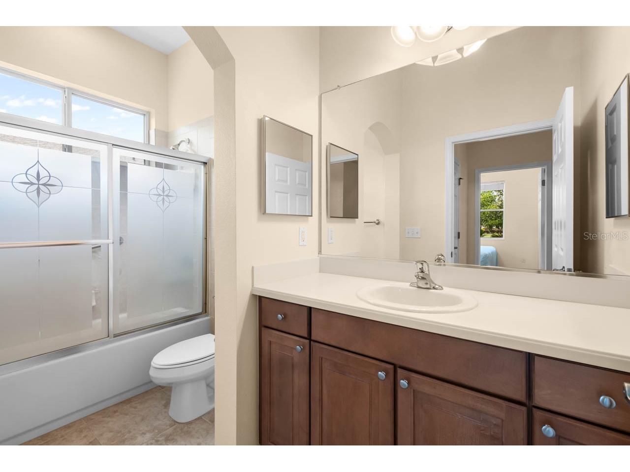 1007 Chelsea Greens Court #36 Sun City Center FL 33573 TB8479942 image18