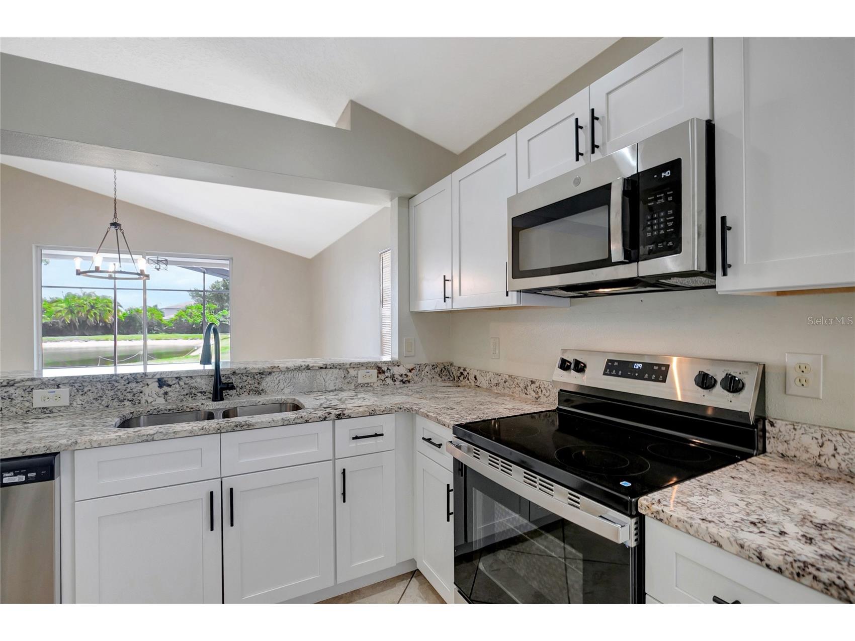 1007 Cristelle Jean Drive Ruskin FL 33570 TB8506977 image14