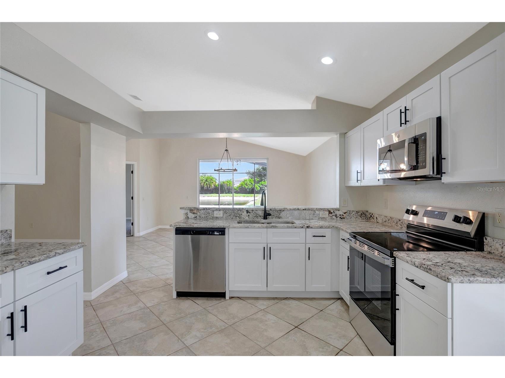 1007 Cristelle Jean Drive Ruskin FL 33570 TB8506977 image15