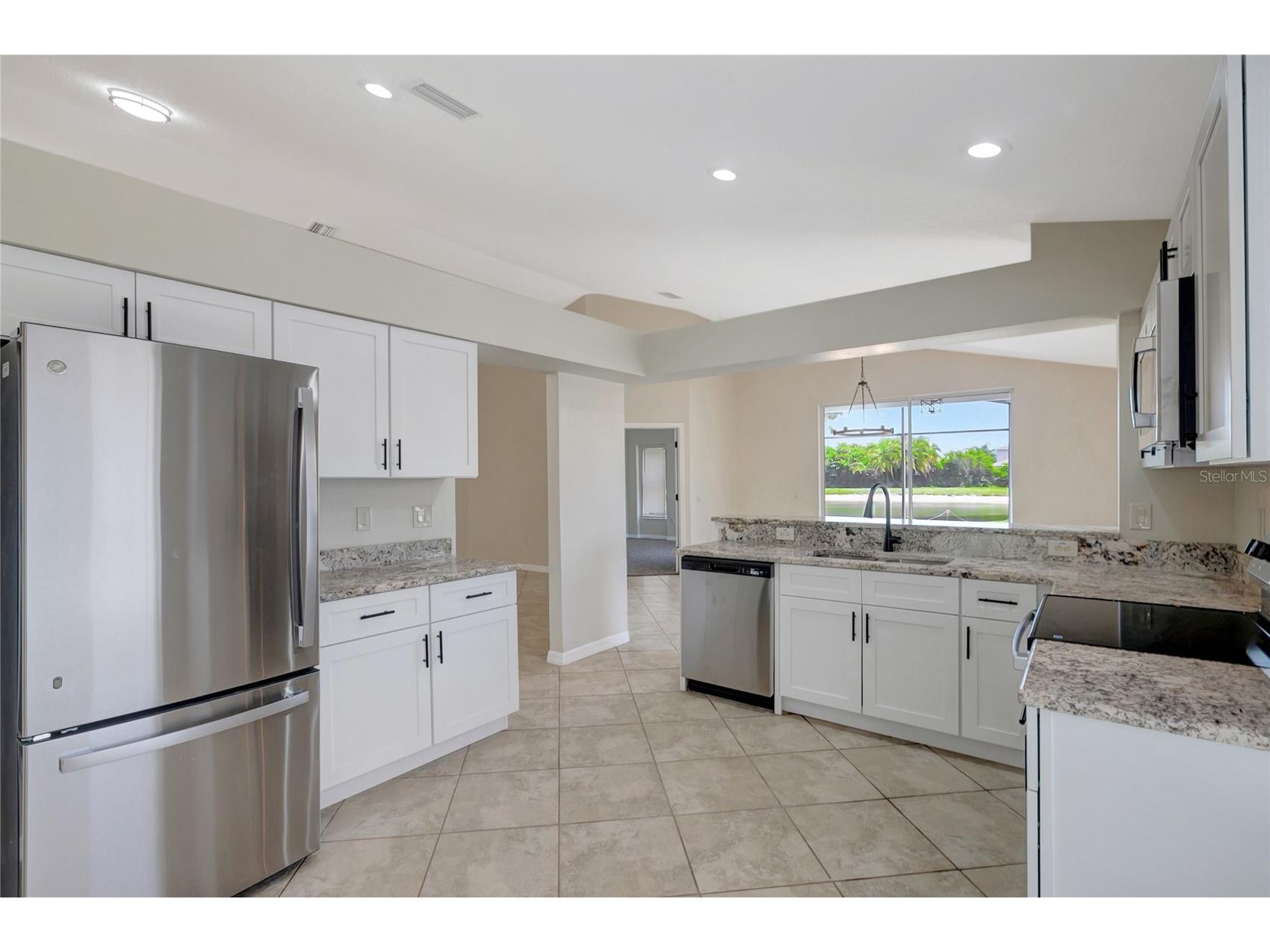 1007 Cristelle Jean Drive Ruskin FL 33570 TB8506977 image16