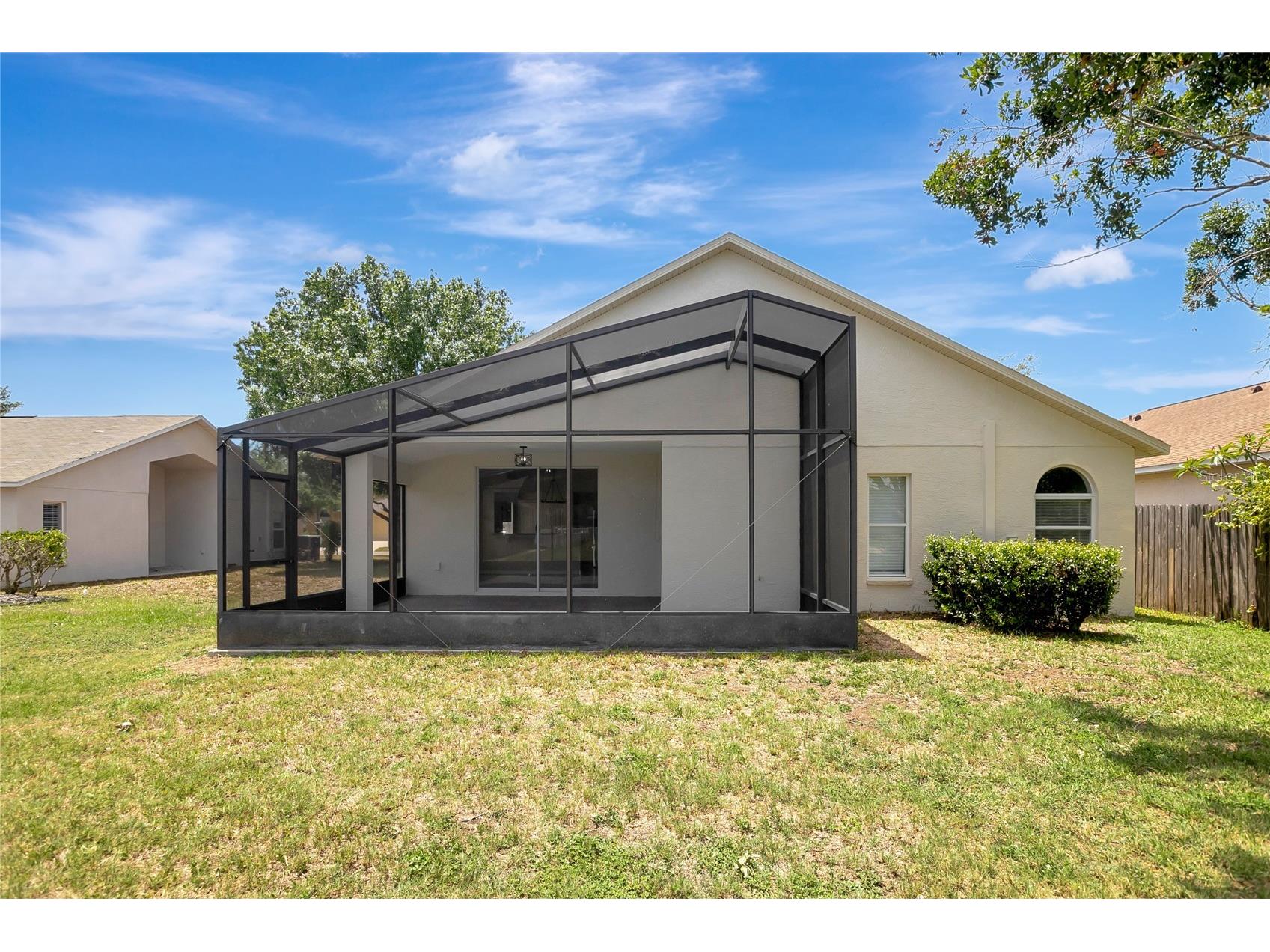1007 Cristelle Jean Drive Ruskin FL 33570 TB8506977 image40