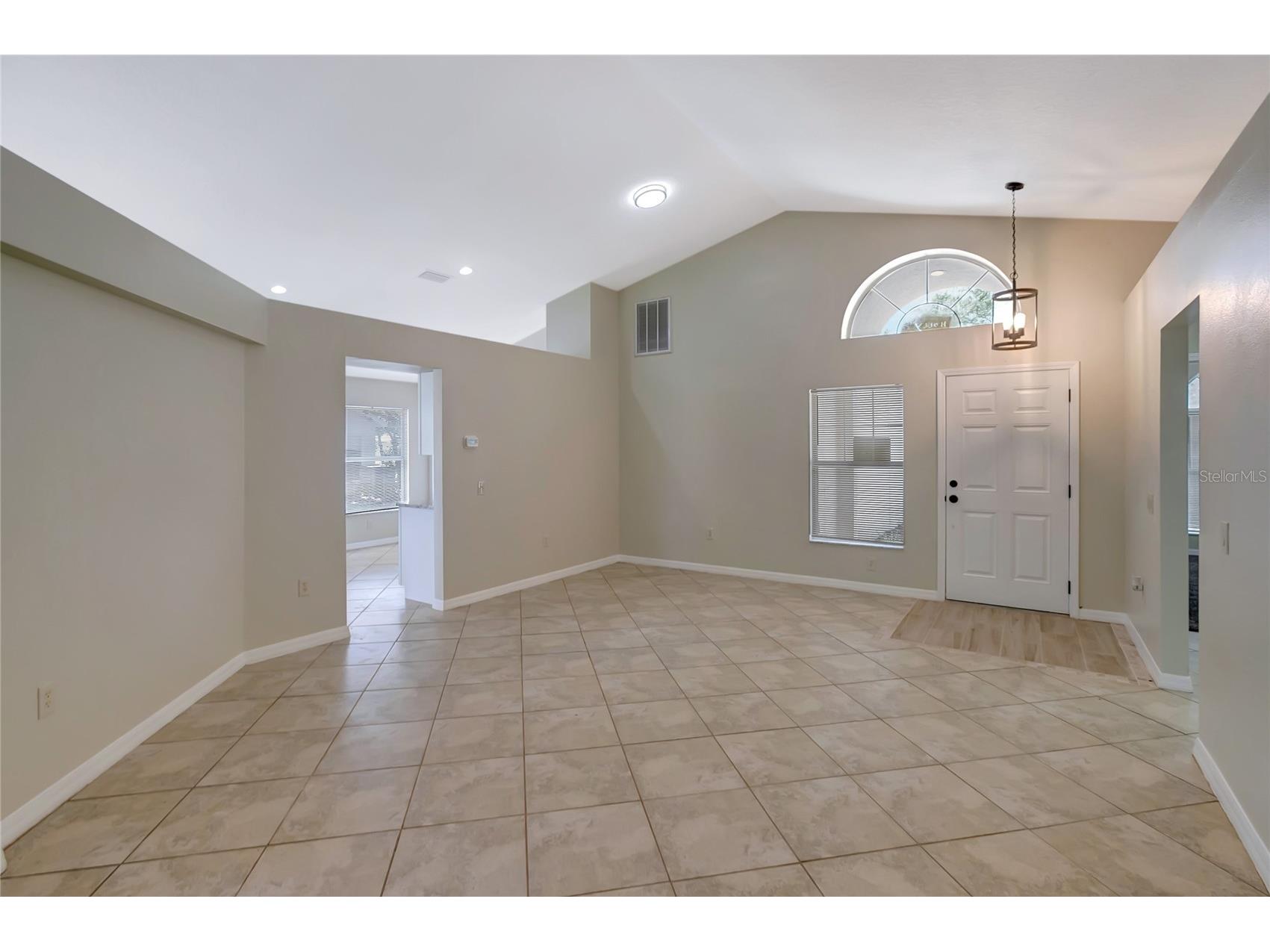 1007 Cristelle Jean Drive Ruskin FL 33570 TB8506977 image7