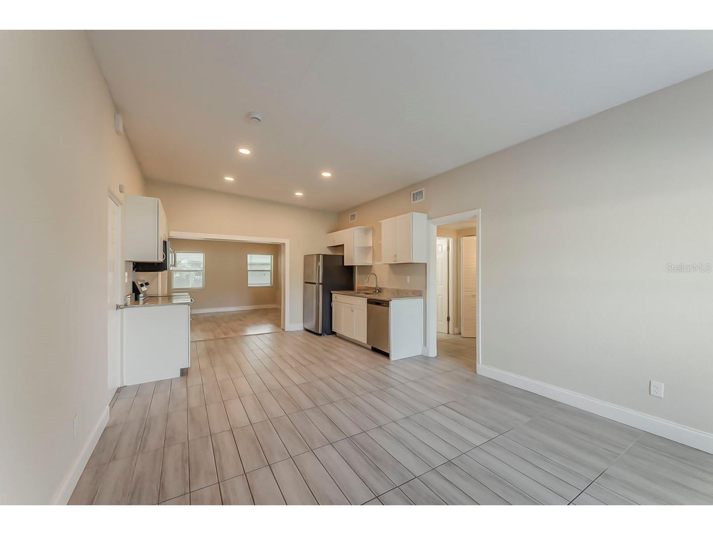 1007 Emeralda Road Orlando FL 32808 O6416893 image12