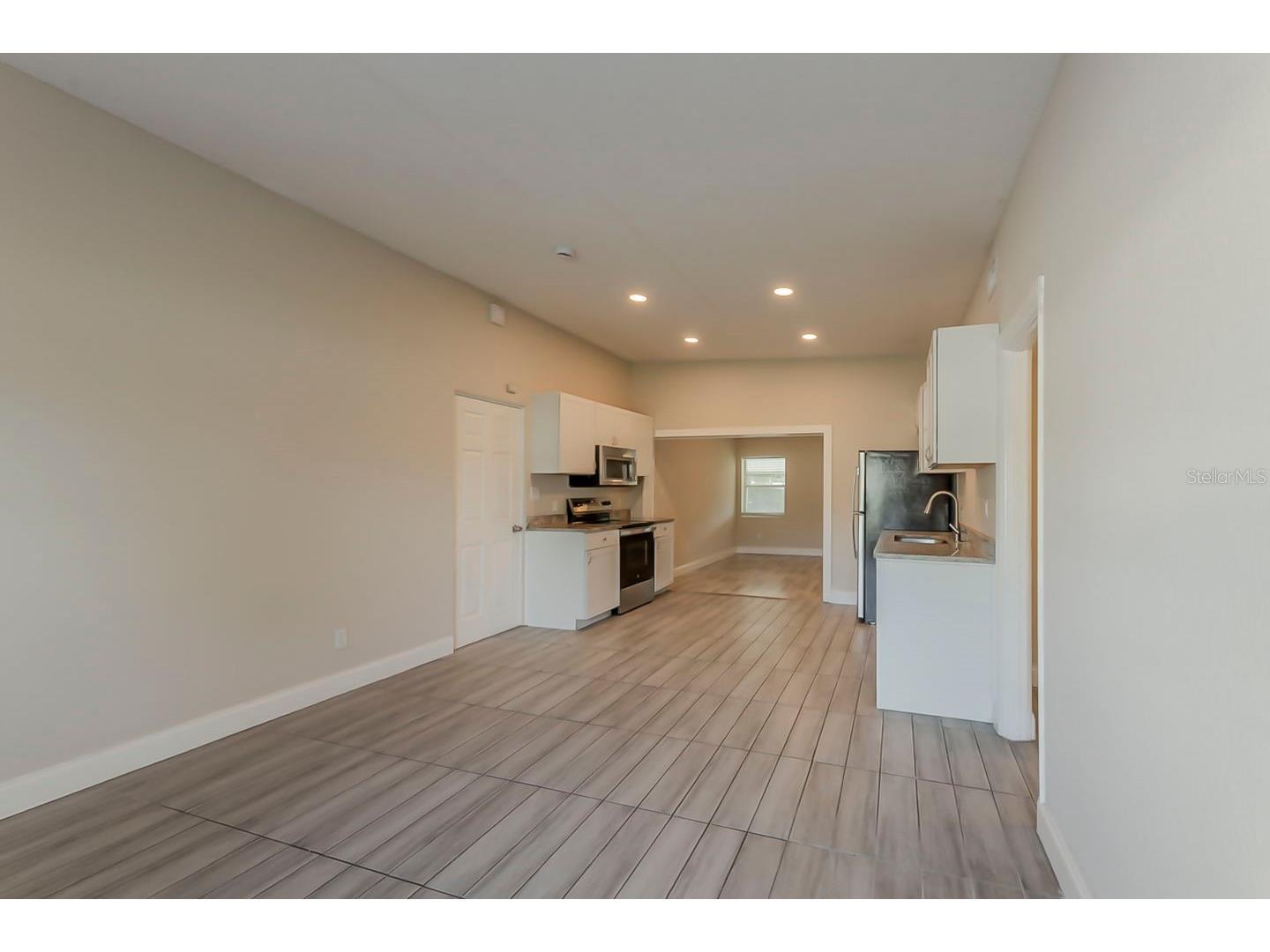 1007 Emeralda Road Orlando FL 32808 O6416893 image13