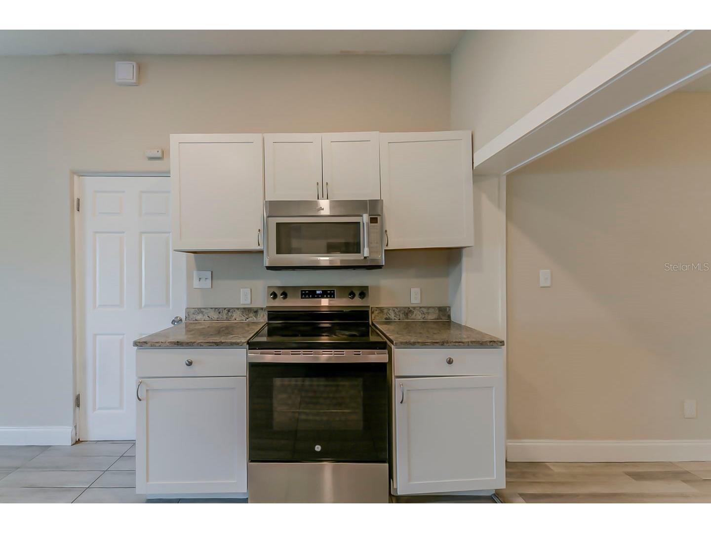 1007 Emeralda Road Orlando FL 32808 O6416893 image14