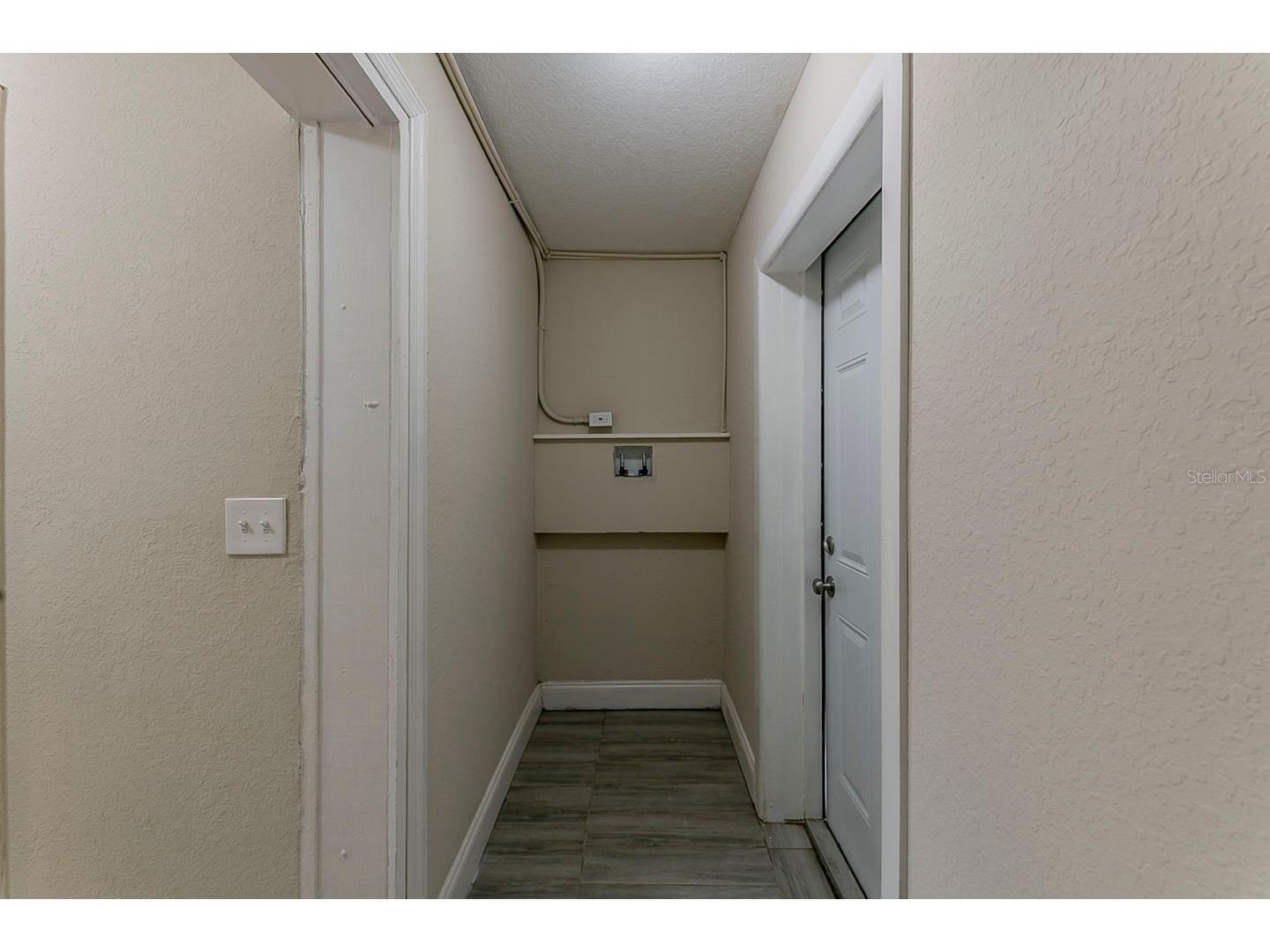 1007 Emeralda Road Orlando FL 32808 O6416893 image30