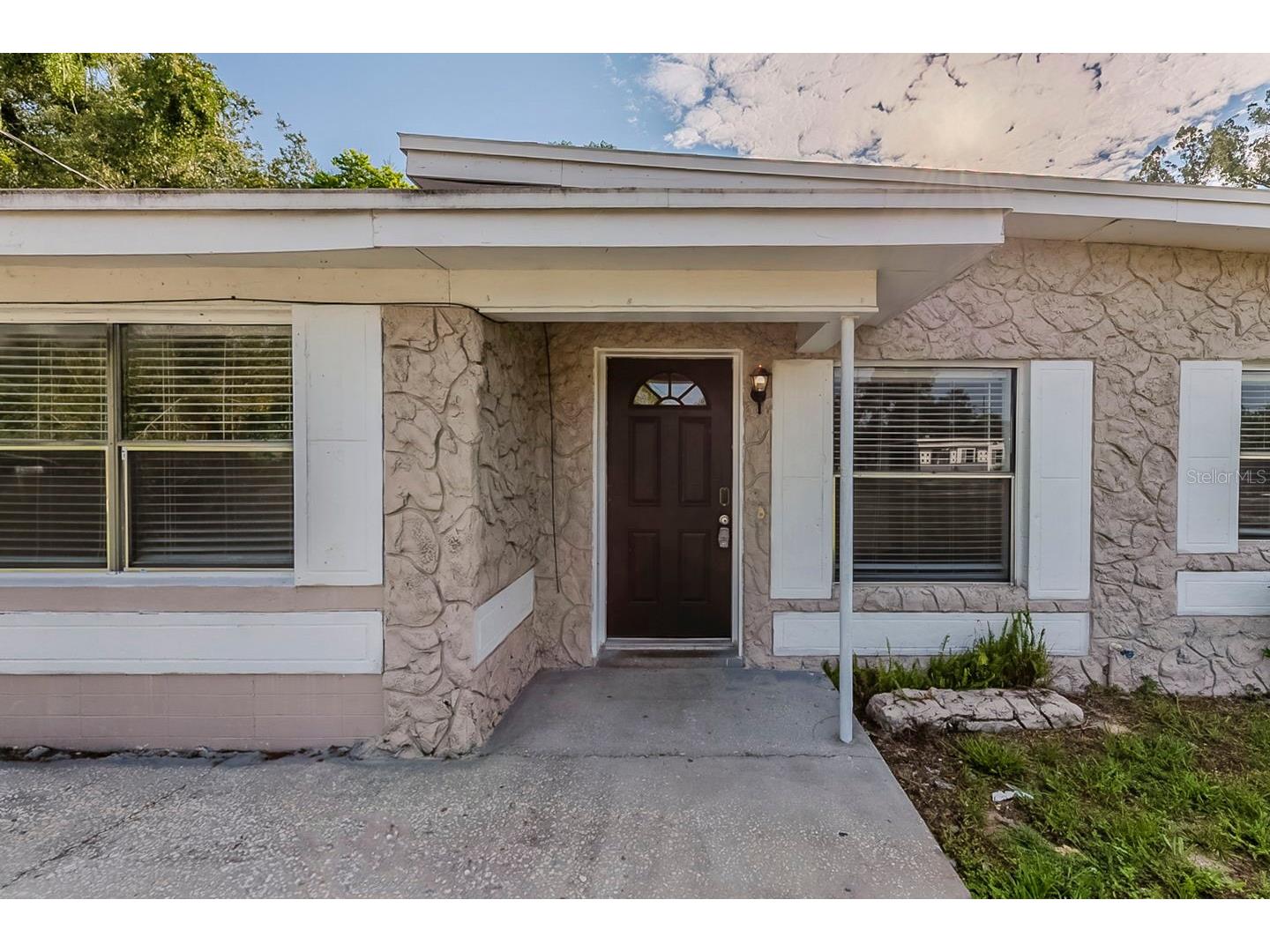 1007 Emeralda Road Orlando FL 32808 O6416893 image9