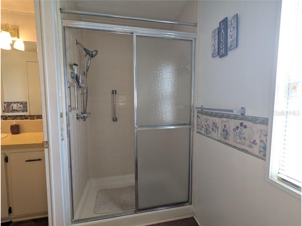 1007 Forest Lake Drive Lakeland FL 33809 L4951380 image16