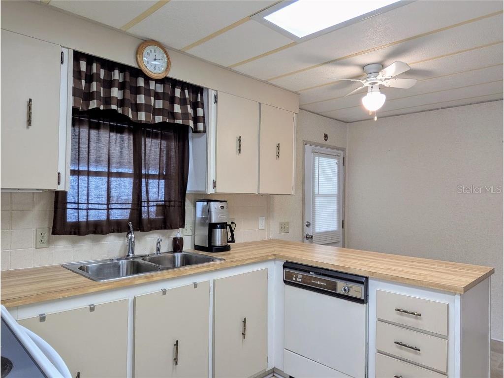 1007 Forest Lake Drive Lakeland FL 33809 L4951380 image4