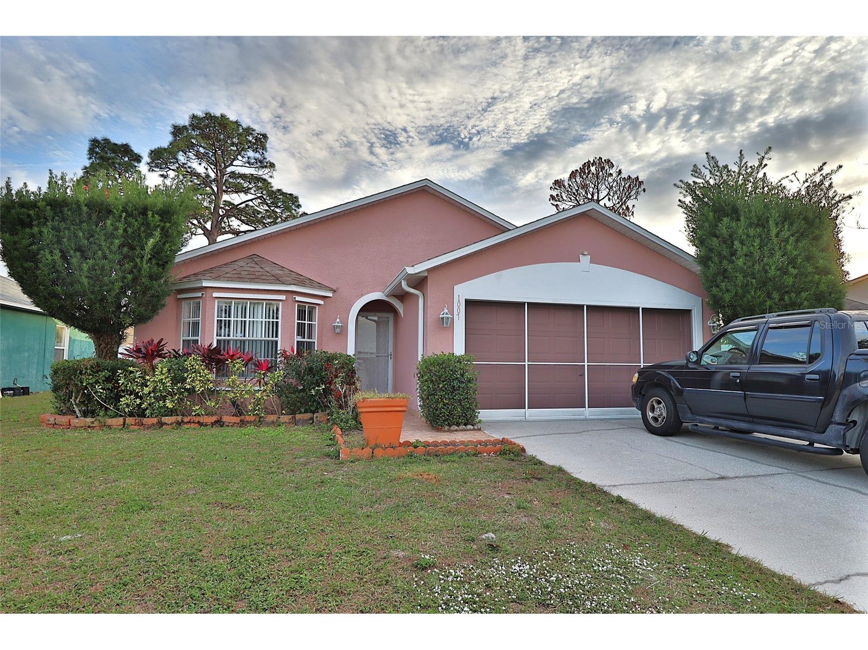 1007 Great Shady Lane Orlando FL 32825 O6368085 image1