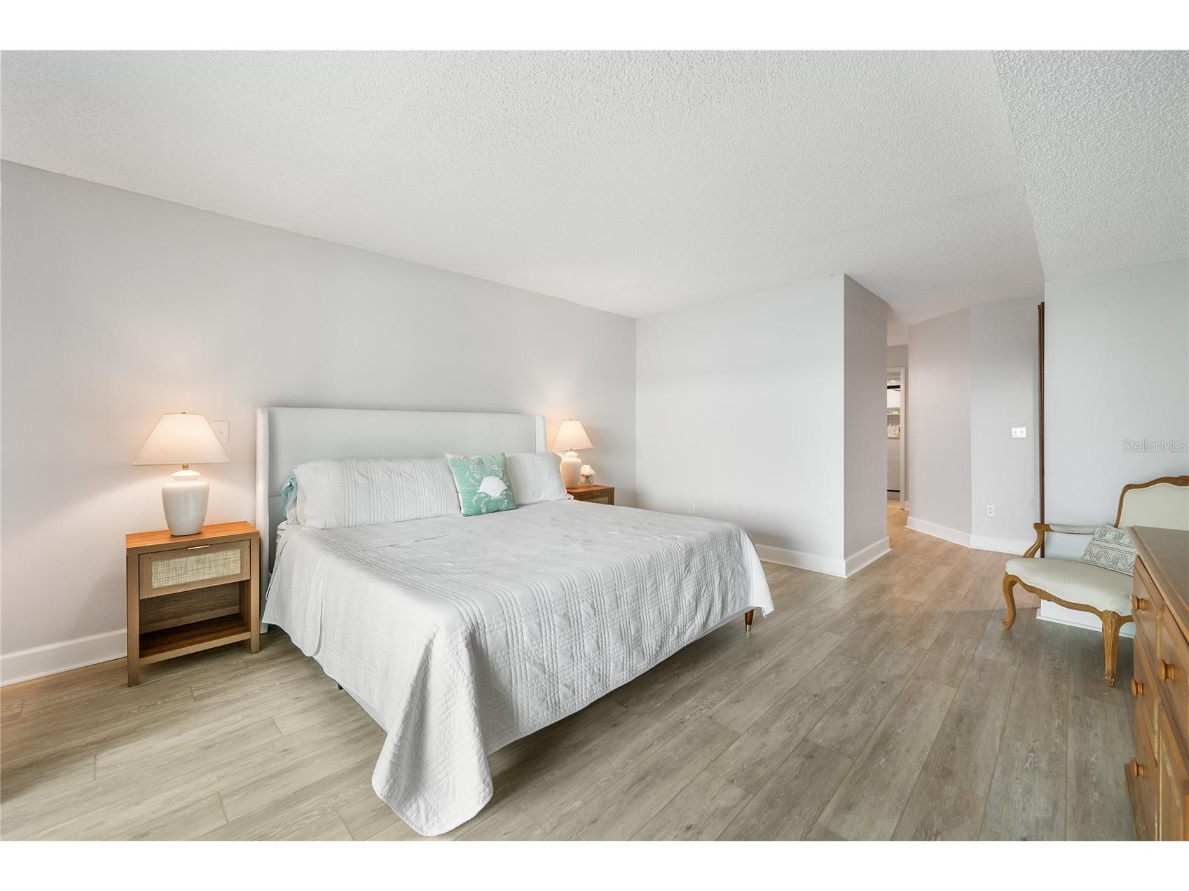 1007 Gulf Drive N #106 Bradenton Beach FL 34217 A4671315 image24