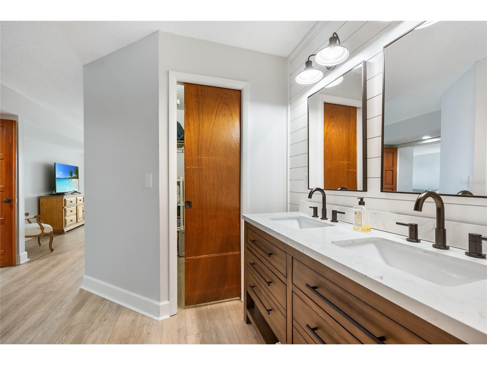 1007 Gulf Drive N #106 Bradenton Beach FL 34217 A4671315 image28