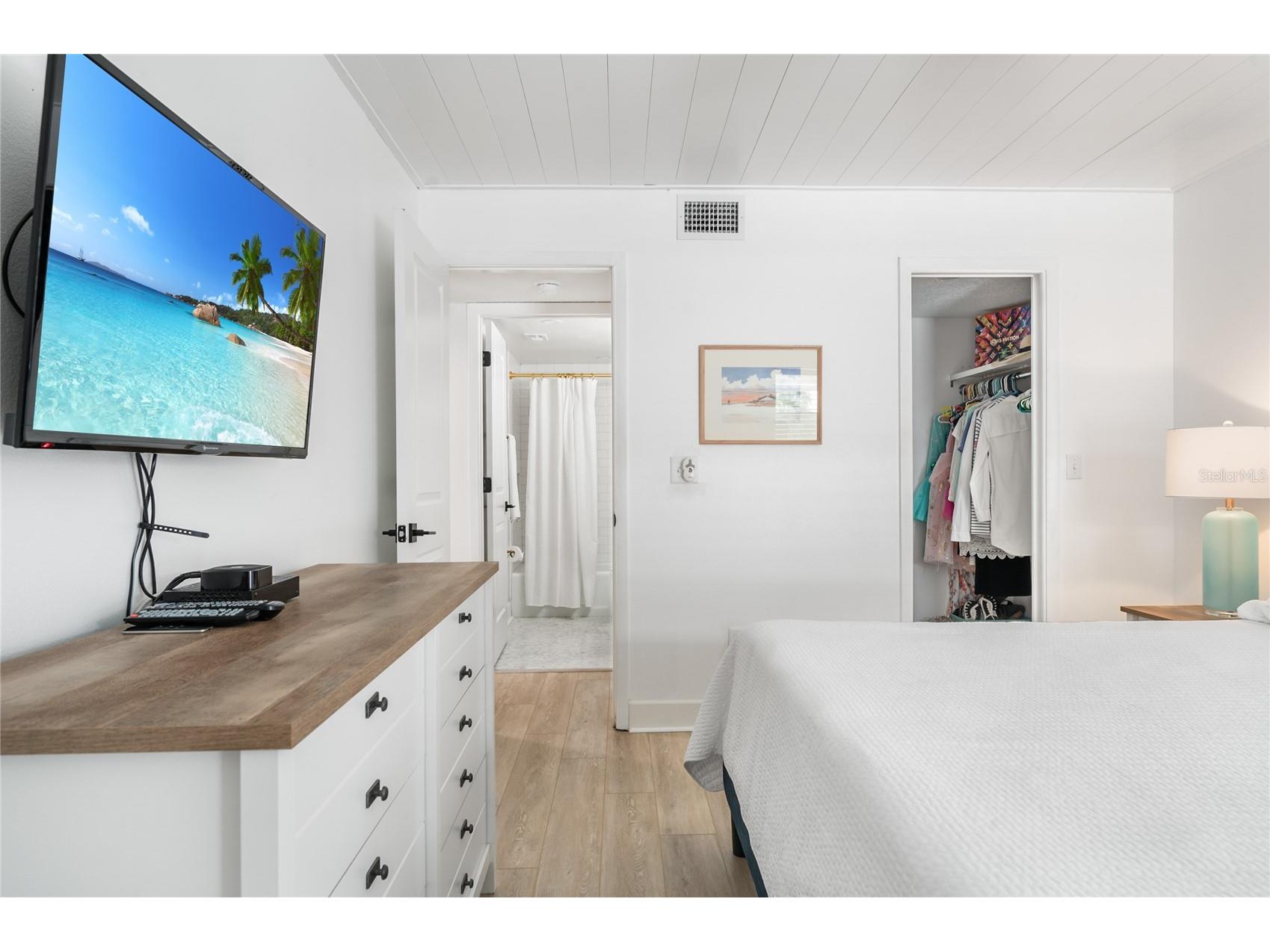 1007 Gulf Drive N #106 Bradenton Beach FL 34217 A4671315 image33