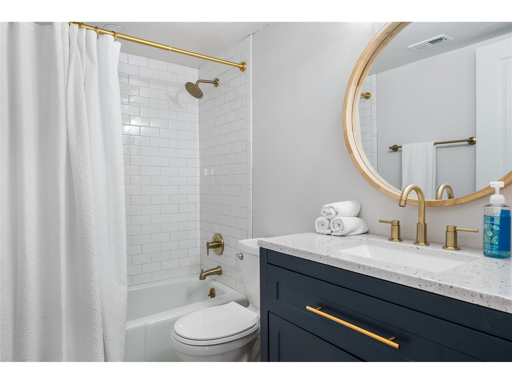 1007 Gulf Drive N #106 Bradenton Beach FL 34217 A4671315 image34