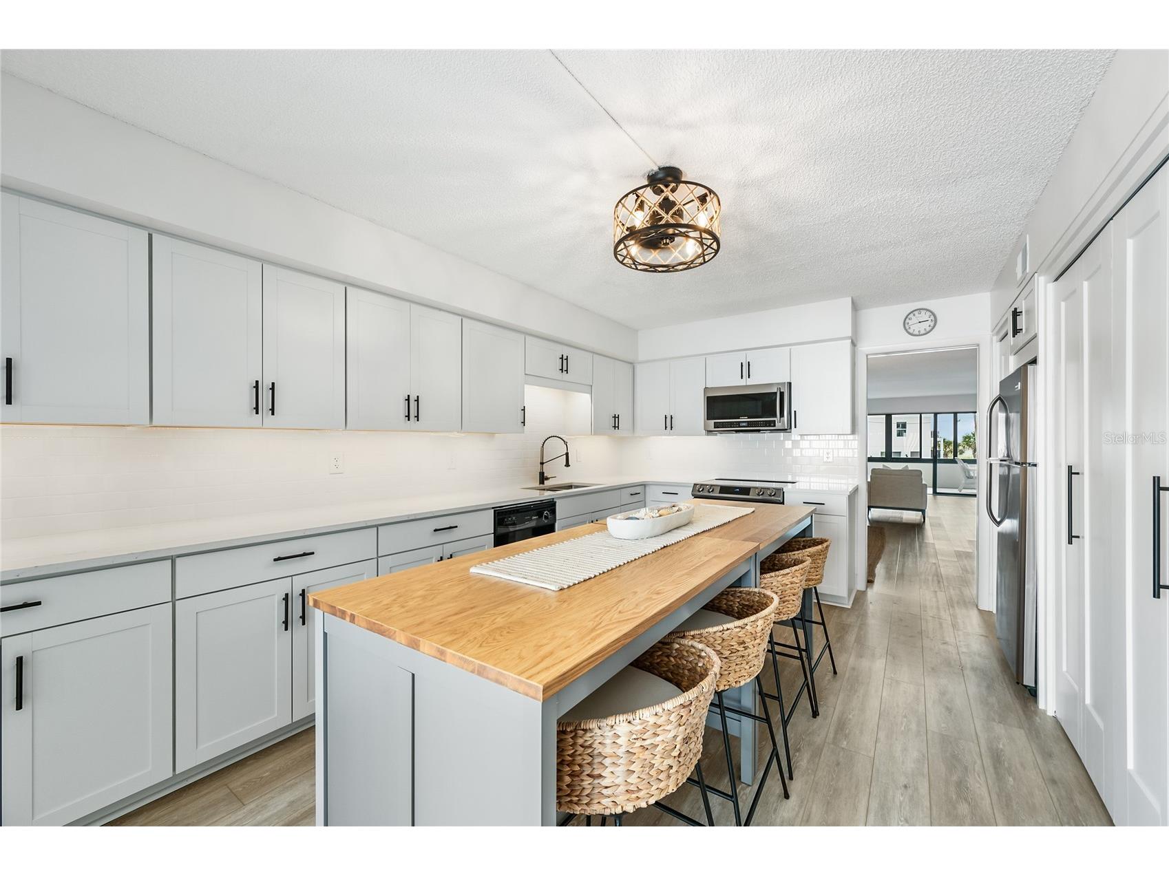 1007 Gulf Drive N #106 Bradenton Beach FL 34217 A4671315 image4