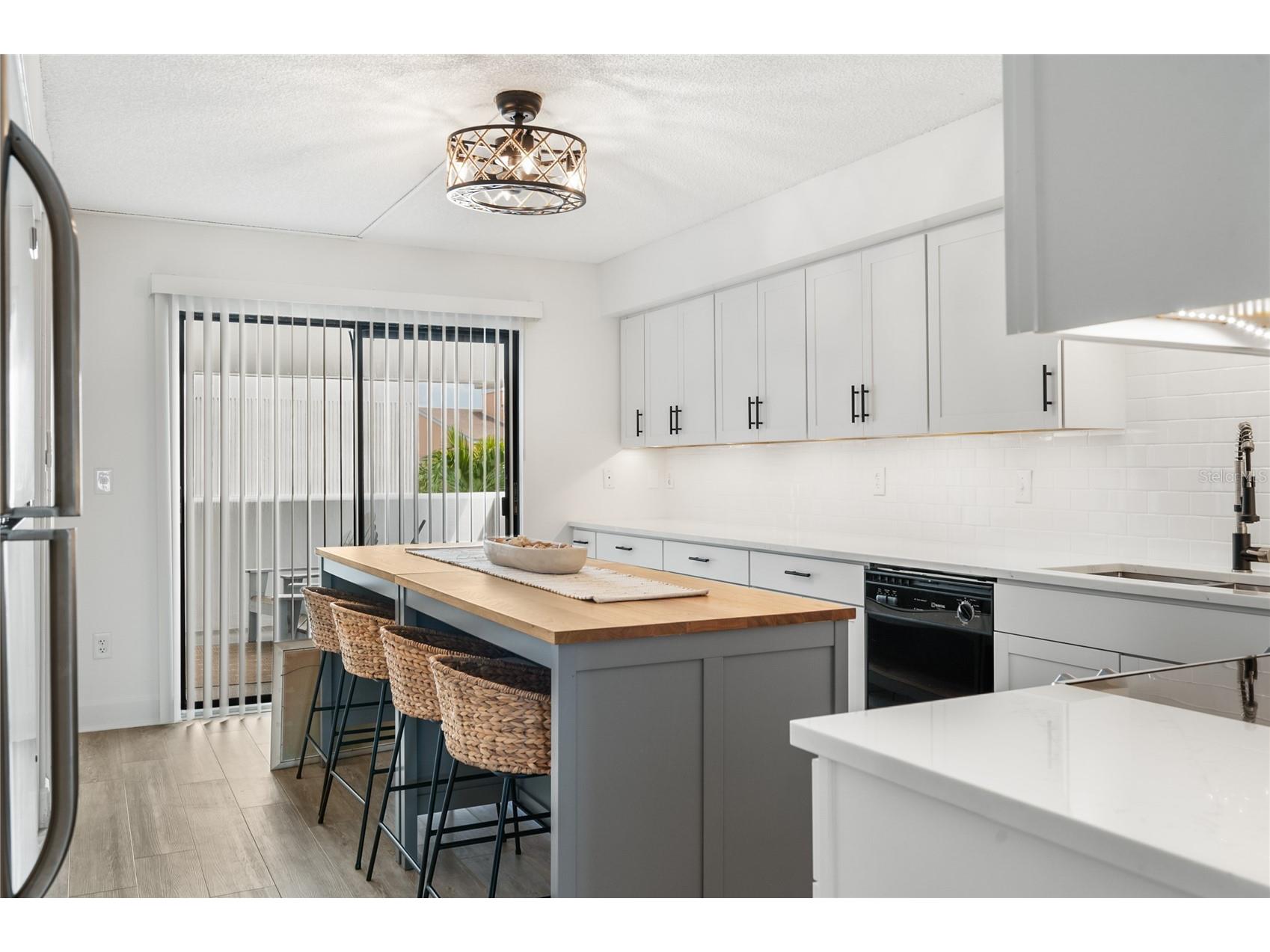 1007 Gulf Drive N #106 Bradenton Beach FL 34217 A4671315 image8