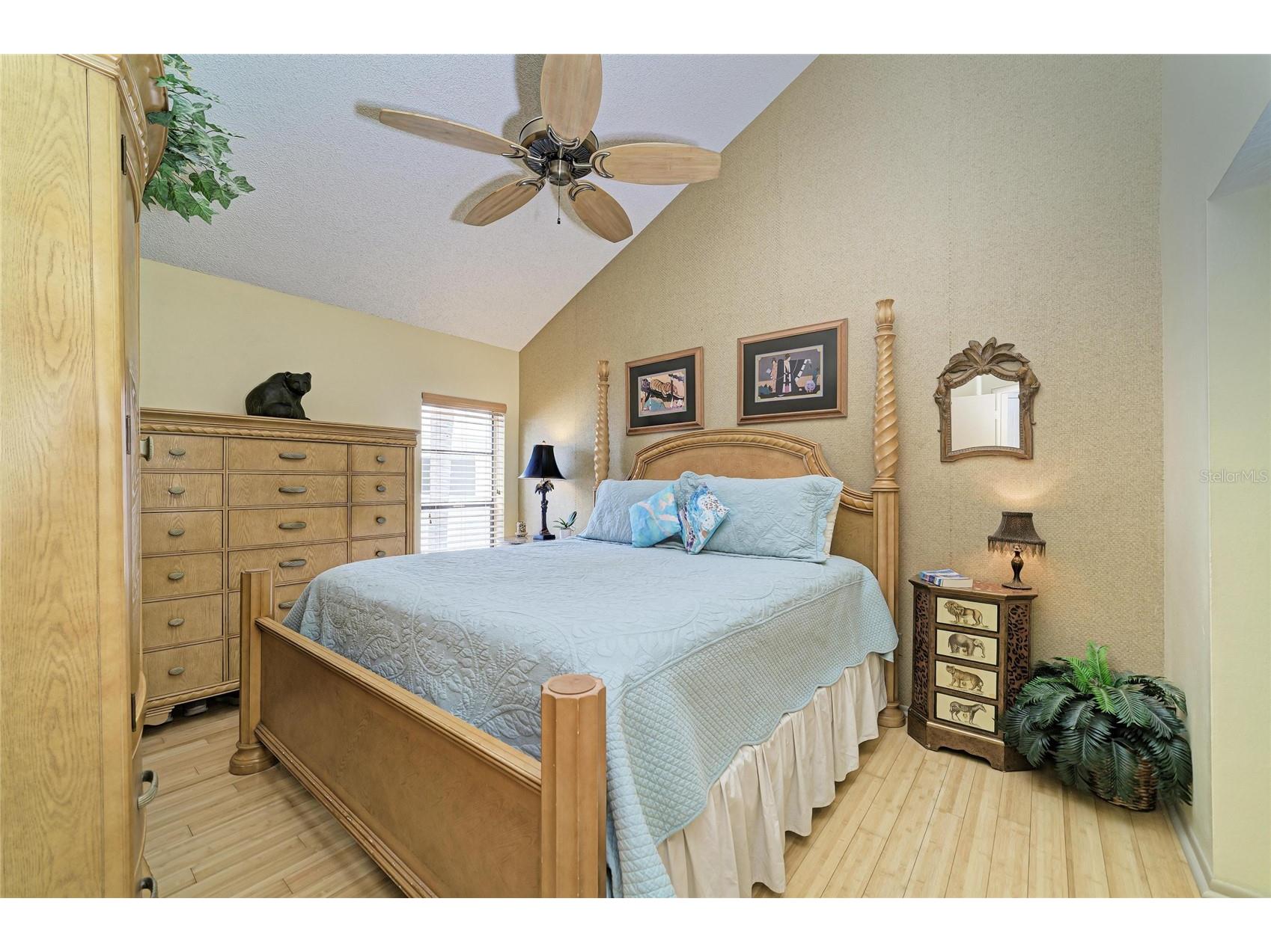 1007 Gulf Drive N #208 Bradenton Beach FL 34217 - THE GULF A4695634 image32