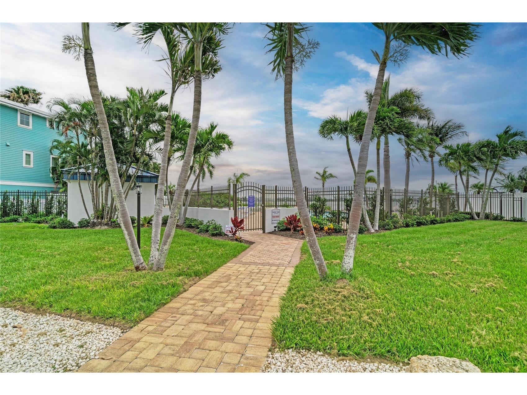 1007 Gulf Drive N #208 Bradenton Beach FL 34217 - THE GULF A4695634 image48