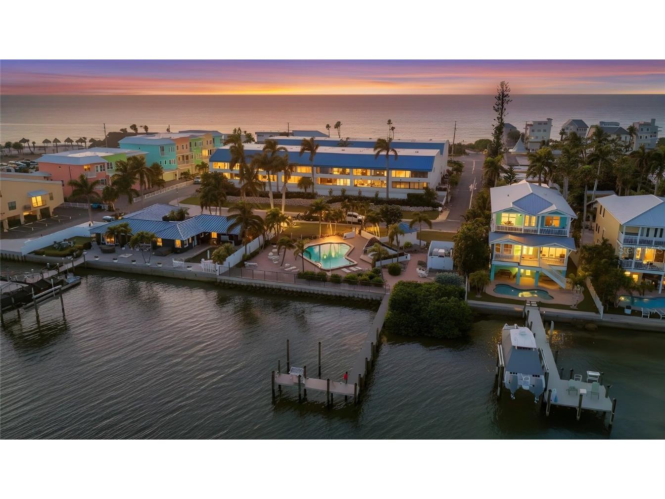 1007 Gulf Drive N #213 Bradenton Beach FL 34217 A4670788 image1